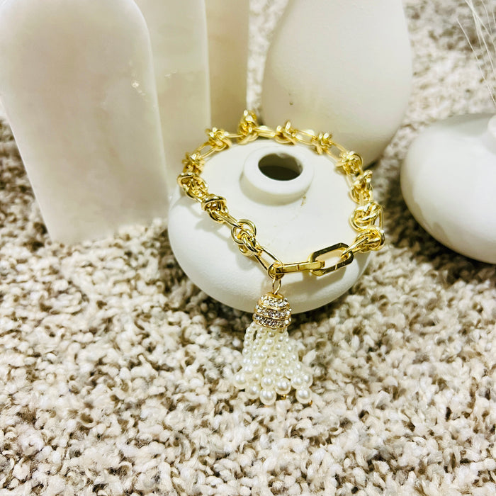 Twisted Knot Gold Chain Bracelet