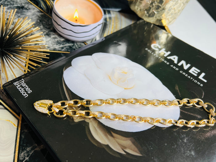 Heart Padlock  Circle Link Luxury Lifestyle Necklace