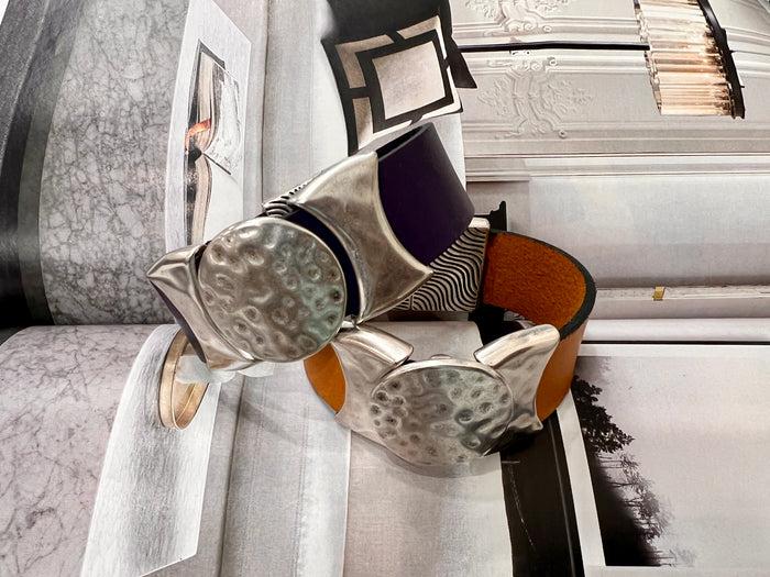 Royal Purple Western Look Silver Leather Bracelet