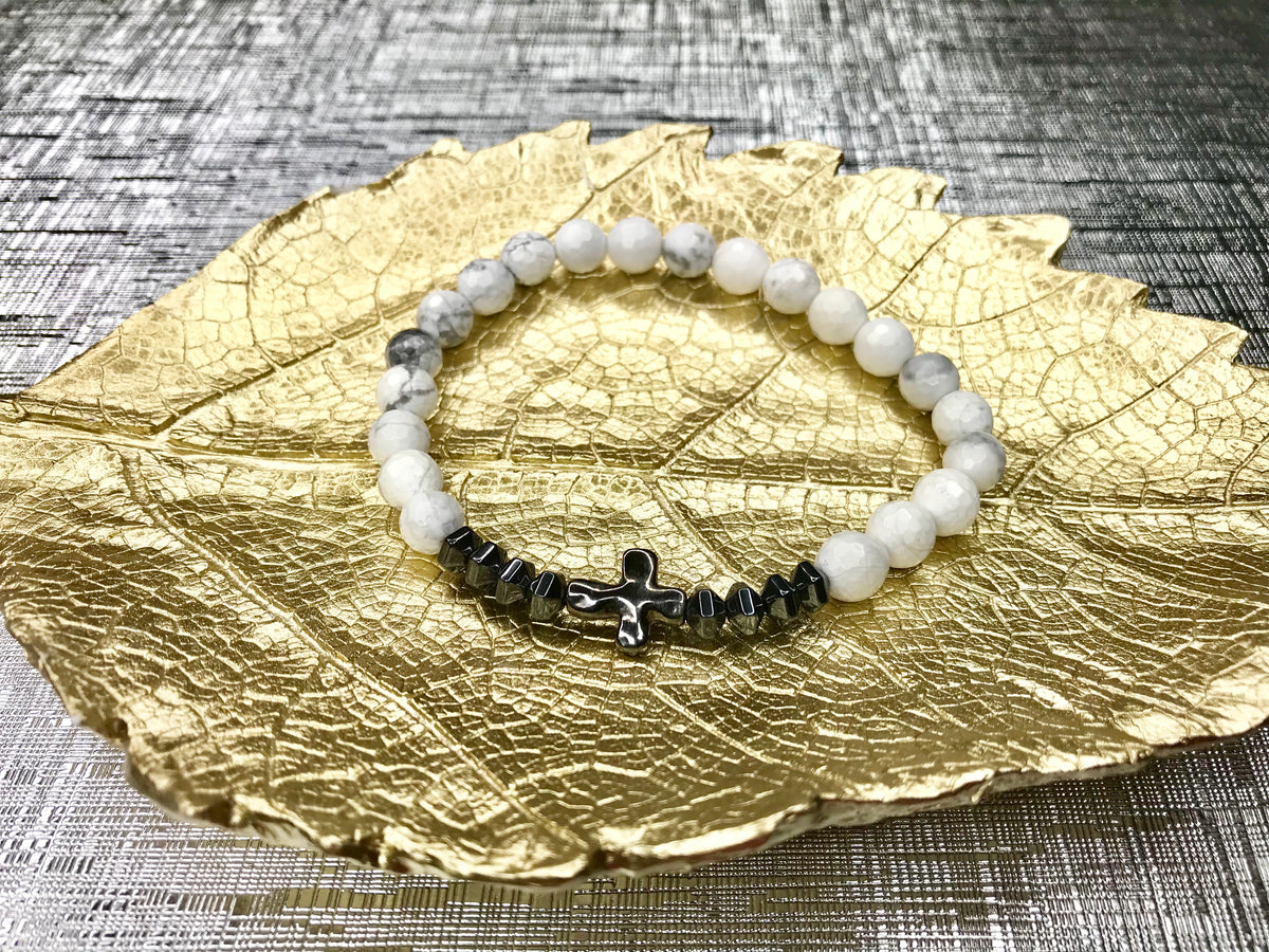 Men’s White Faceted Howlite Cross Gemstone Bracelet
