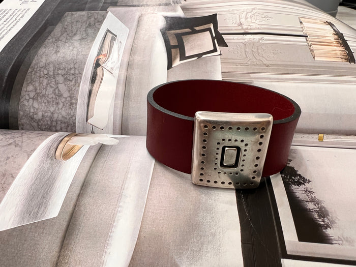 Burgundy Belt Buckle Silver Leather Bracelet