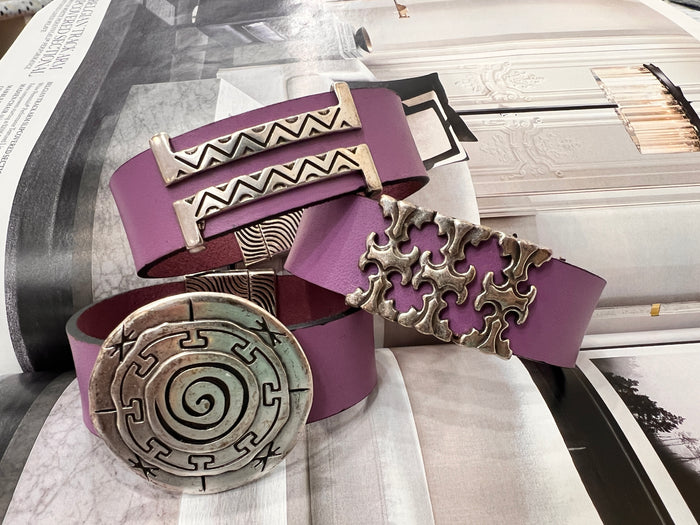 Lilac Silver Circle Leather Bracelet