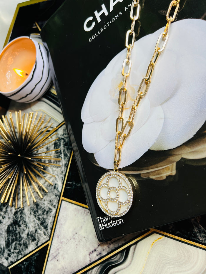 Circle of Life Chain Box Link Luxury Lifestyle Necklace