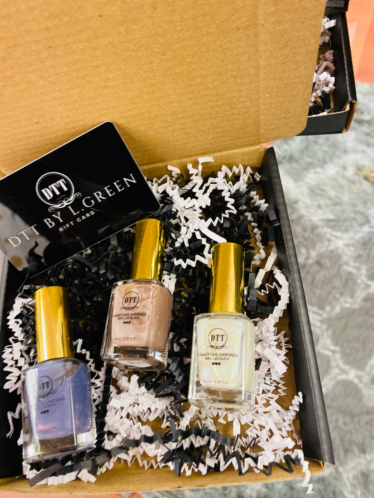 Gemstone Inspired Vegan Nail Lacquer Holiday Gift Set