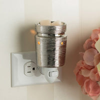 Brushed Chrome Pluggable Warmer