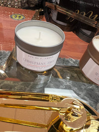 Holiday Collection Luxury Candle Sampler Set (4 Candles + Trimmer)